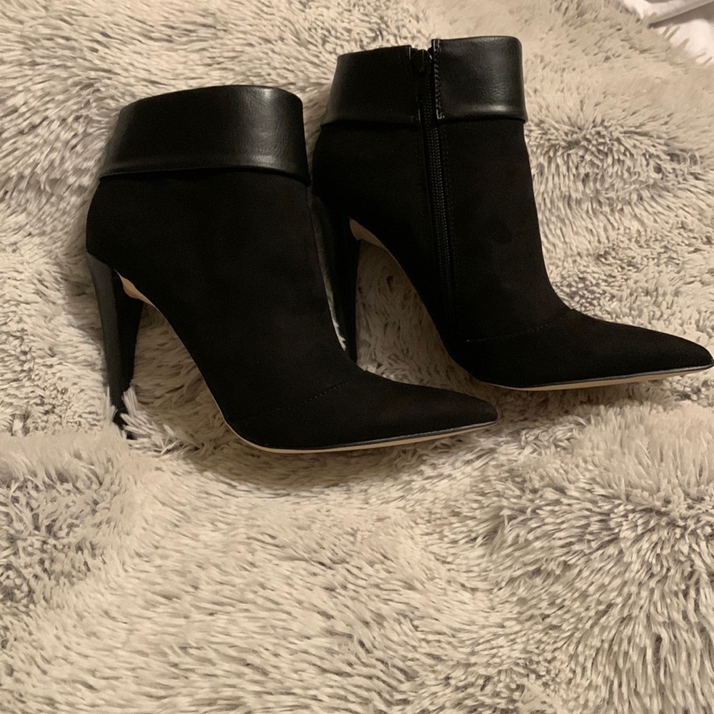 Keva,black micro, booties
